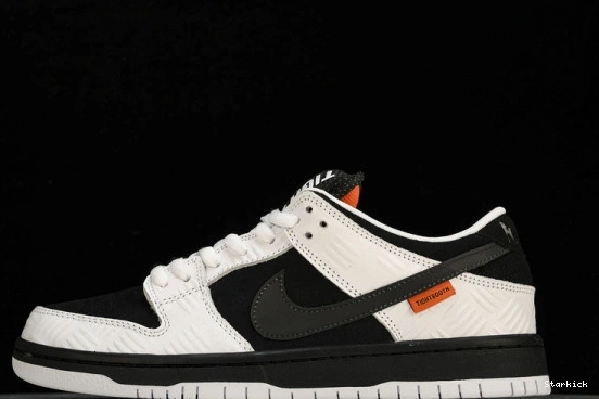 Tightbooth x Nike Low FD2629-100 SB Dunk  0804